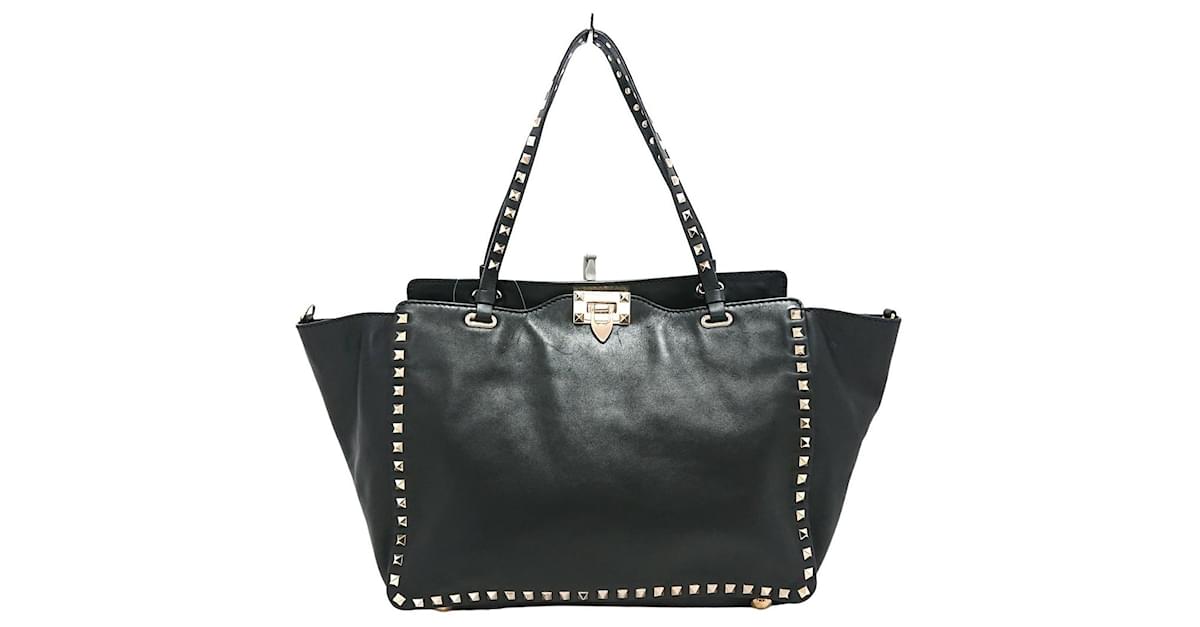 Bolsa Valentino garavani preta grande