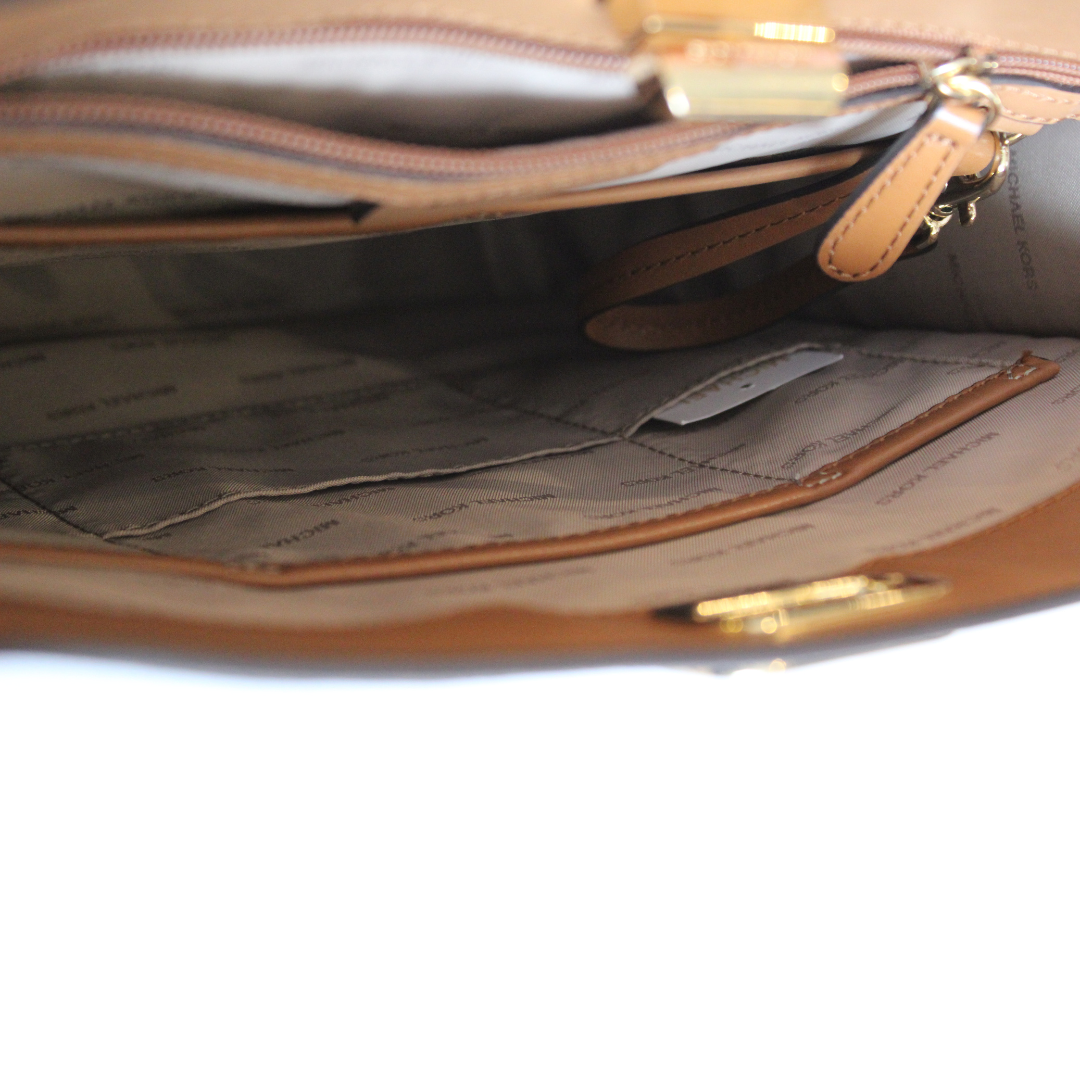Bolsa Michael Kors monograma