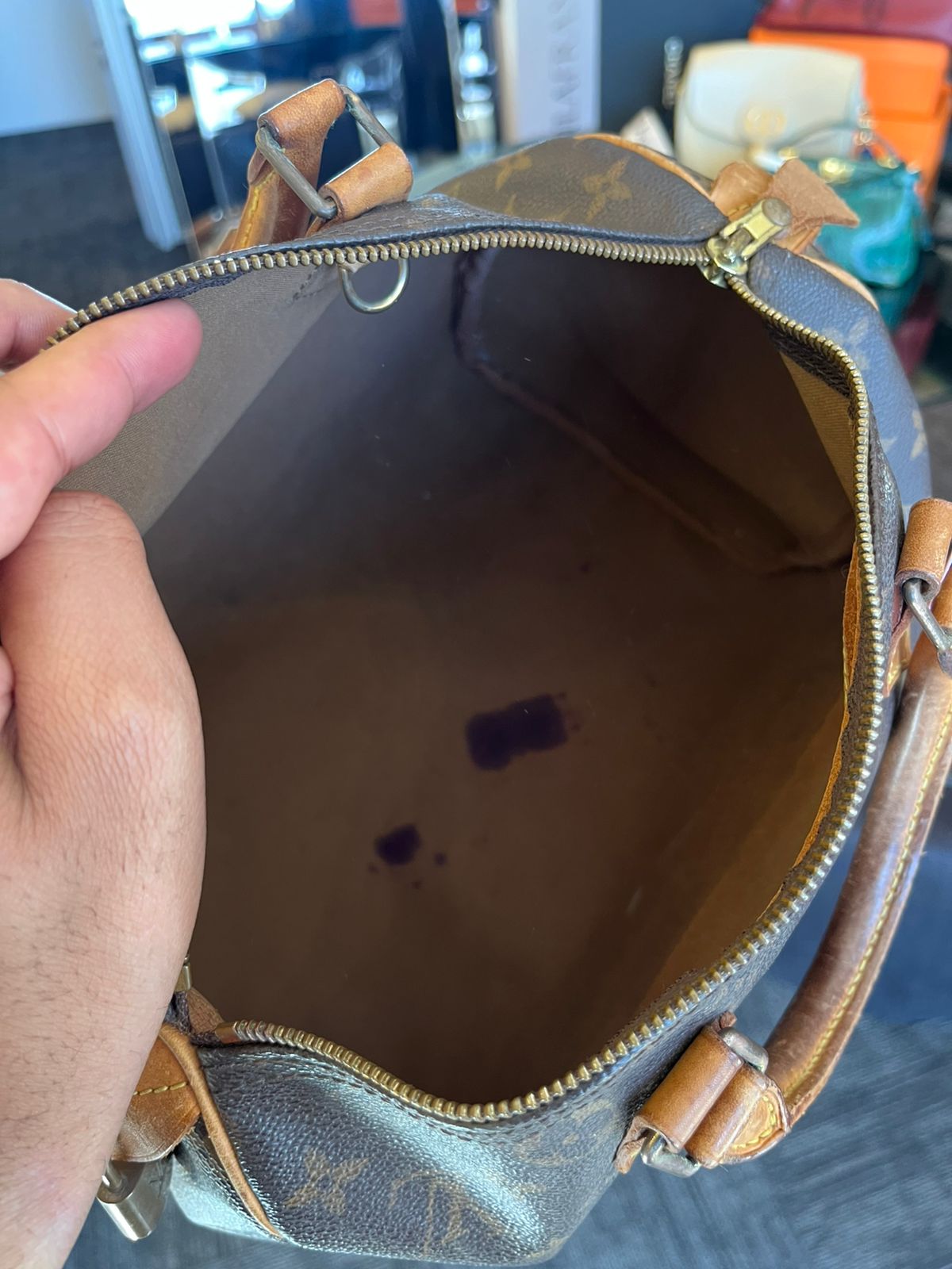 Bolsa Speedy Louis Vuitton Monograma