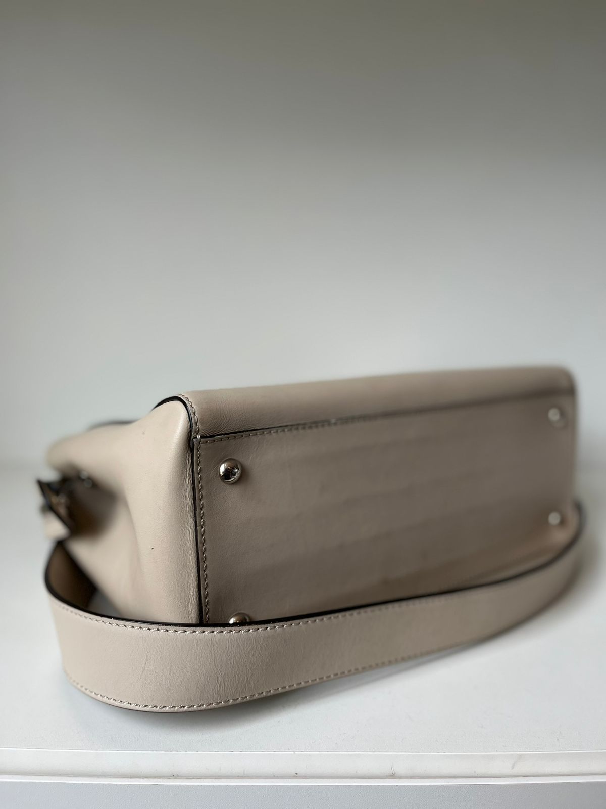Bolsa Fendi By The way off white