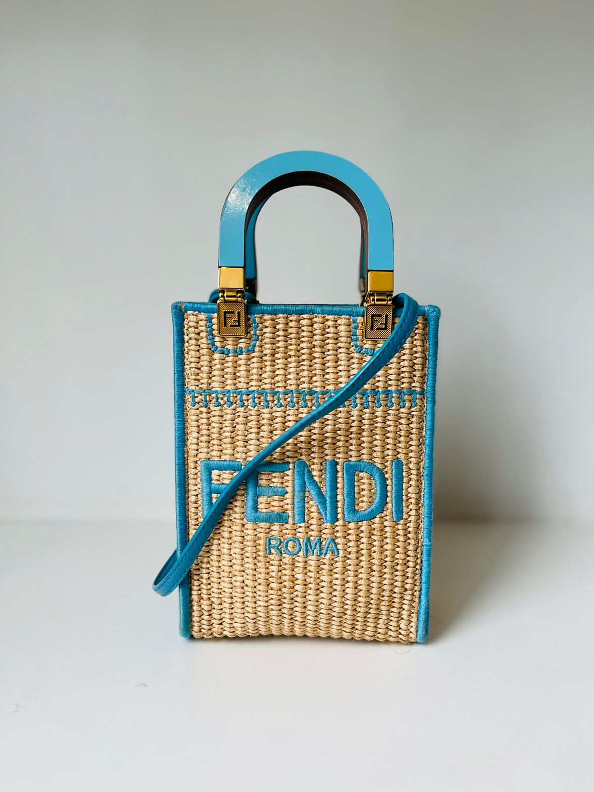 Bolsa Fendi Rafia Azul