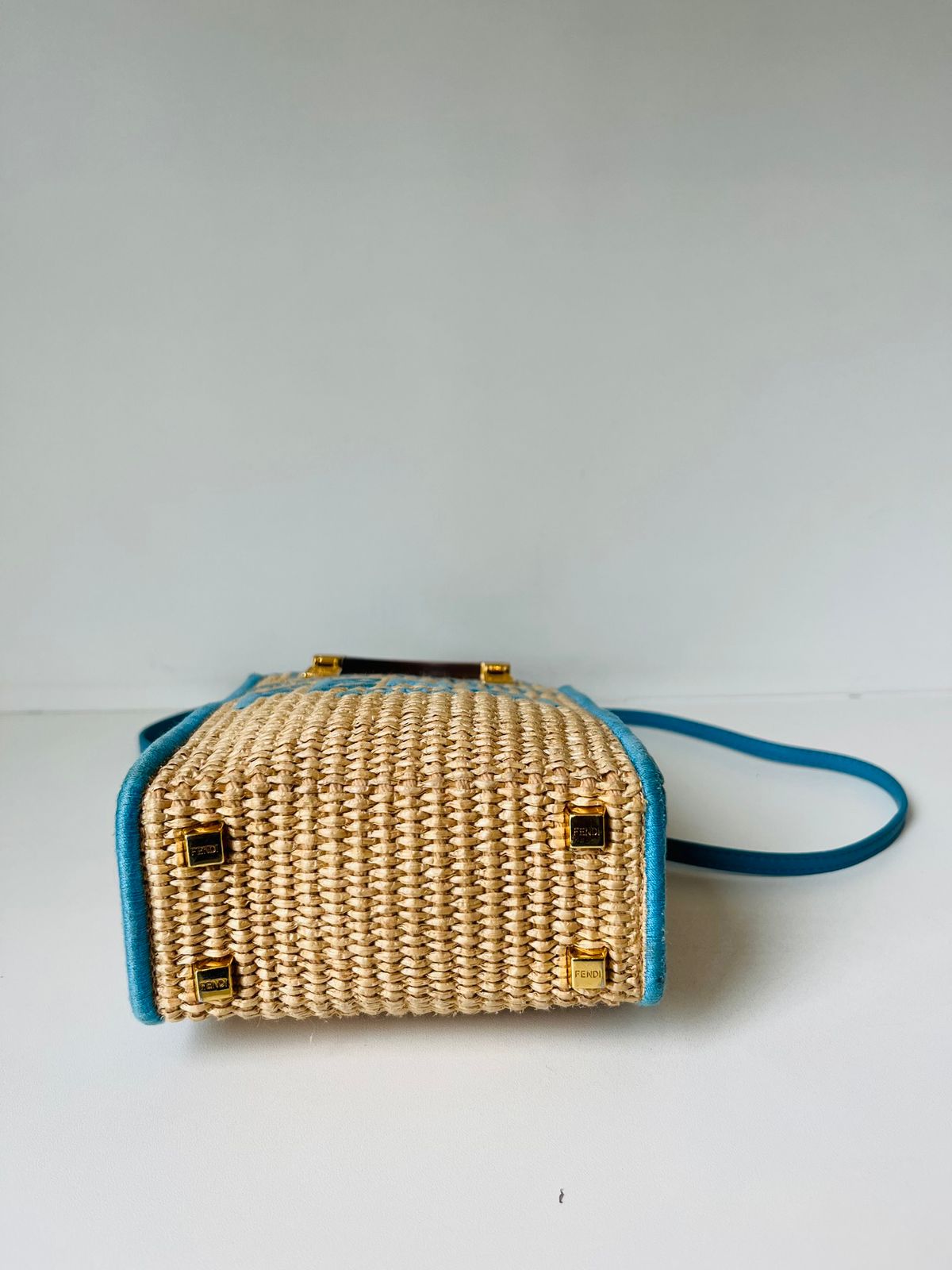 Bolsa Fendi Rafia Azul