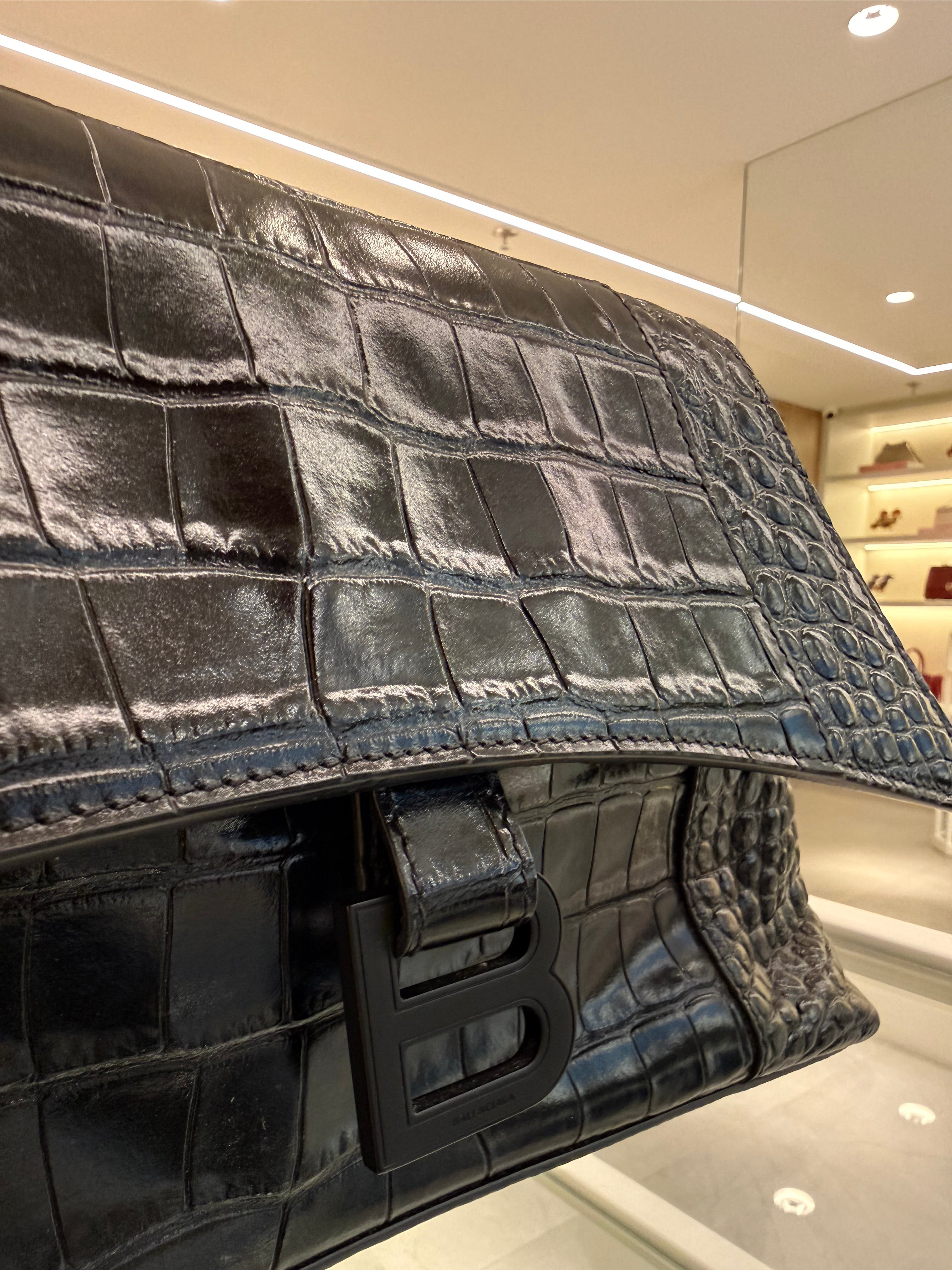 Balenciaga Downtown Small