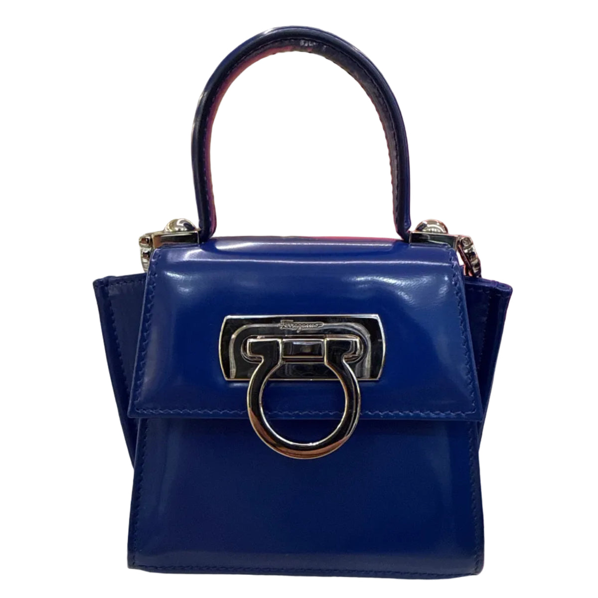 Ferragamo verniz