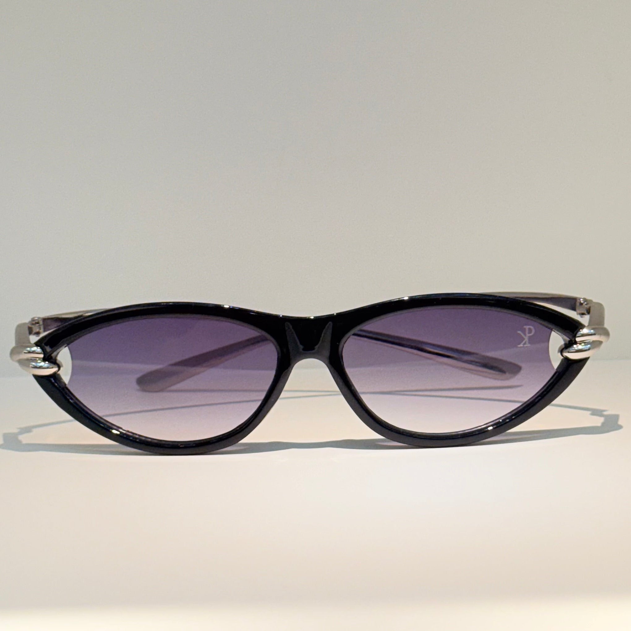 Seen Cat-Eye