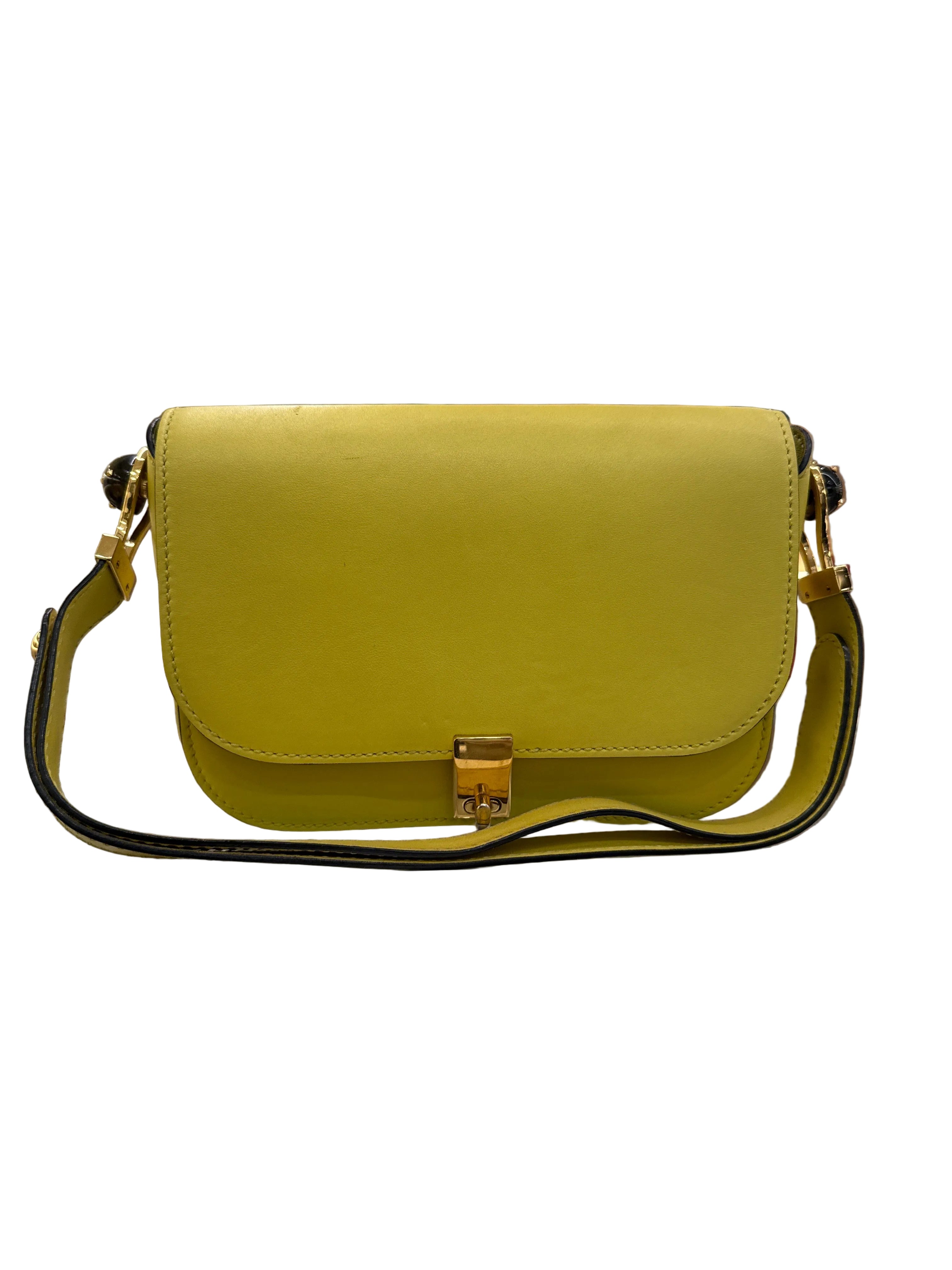 Valentino amarela