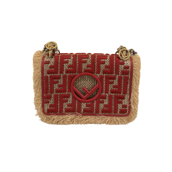 Fendi com palha