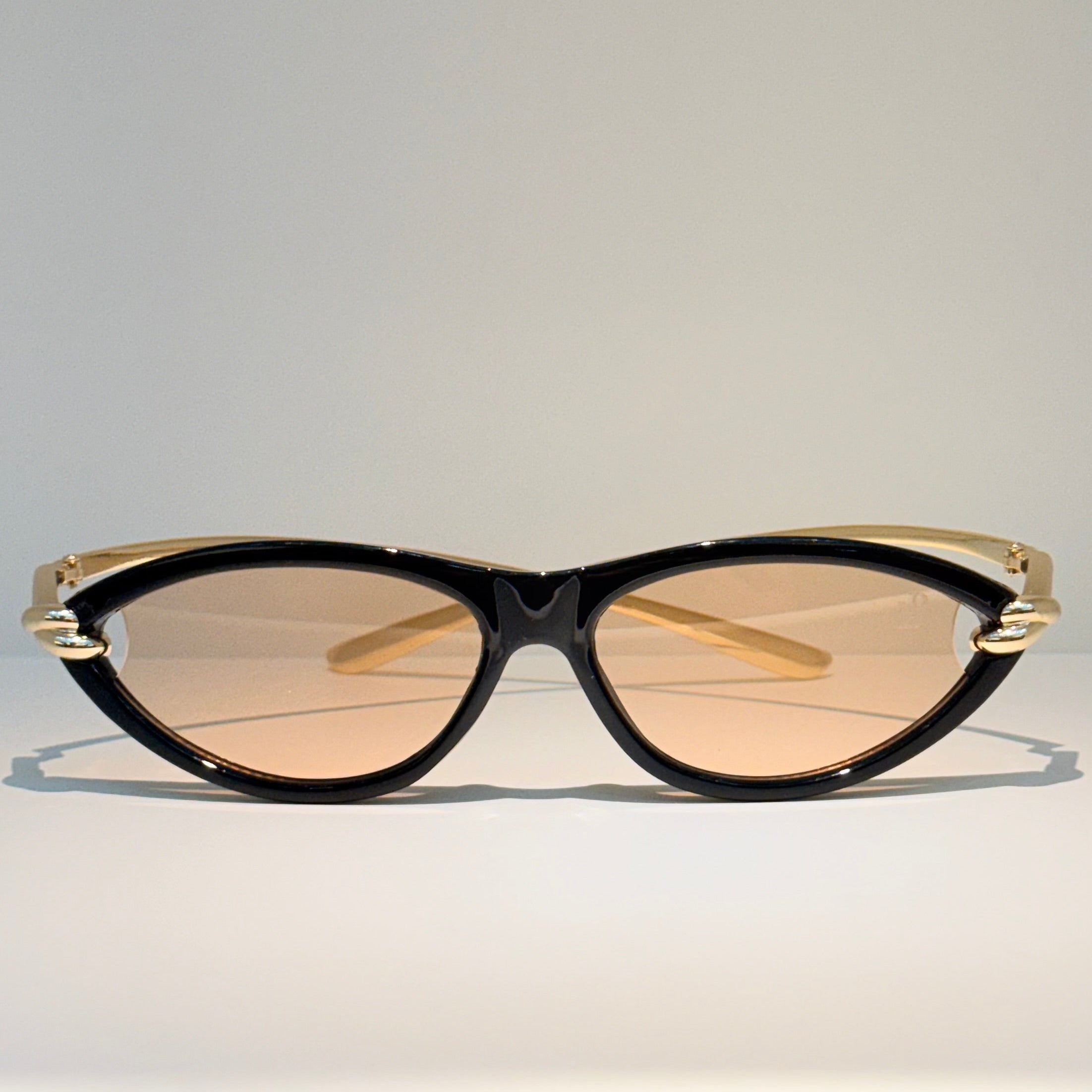 Seen Cat-Eye