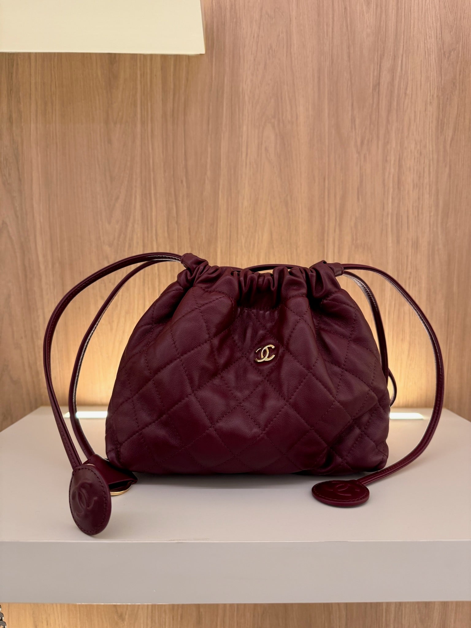 Chanel pordo bucket