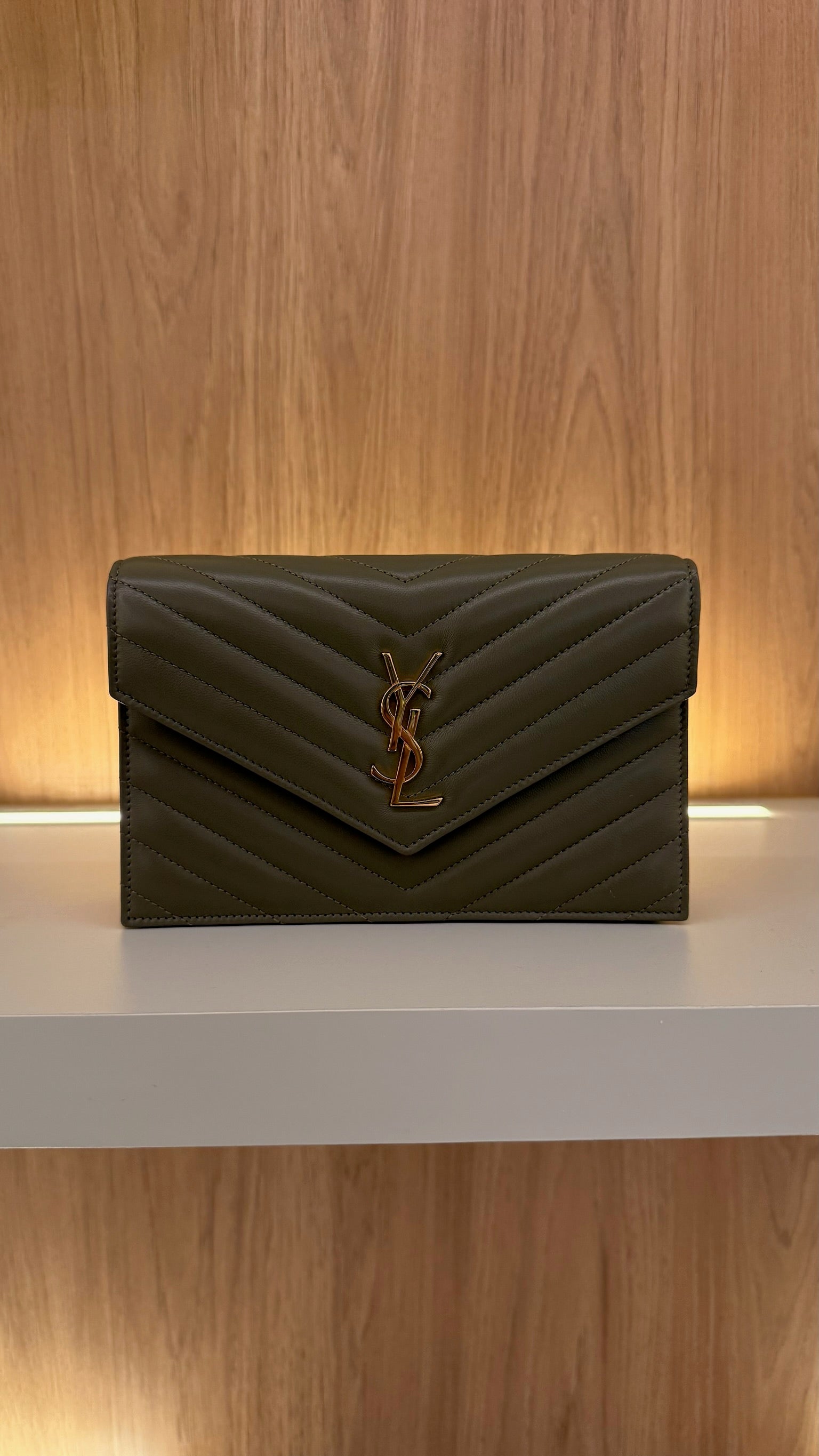 YSL Cassandre alça corrente