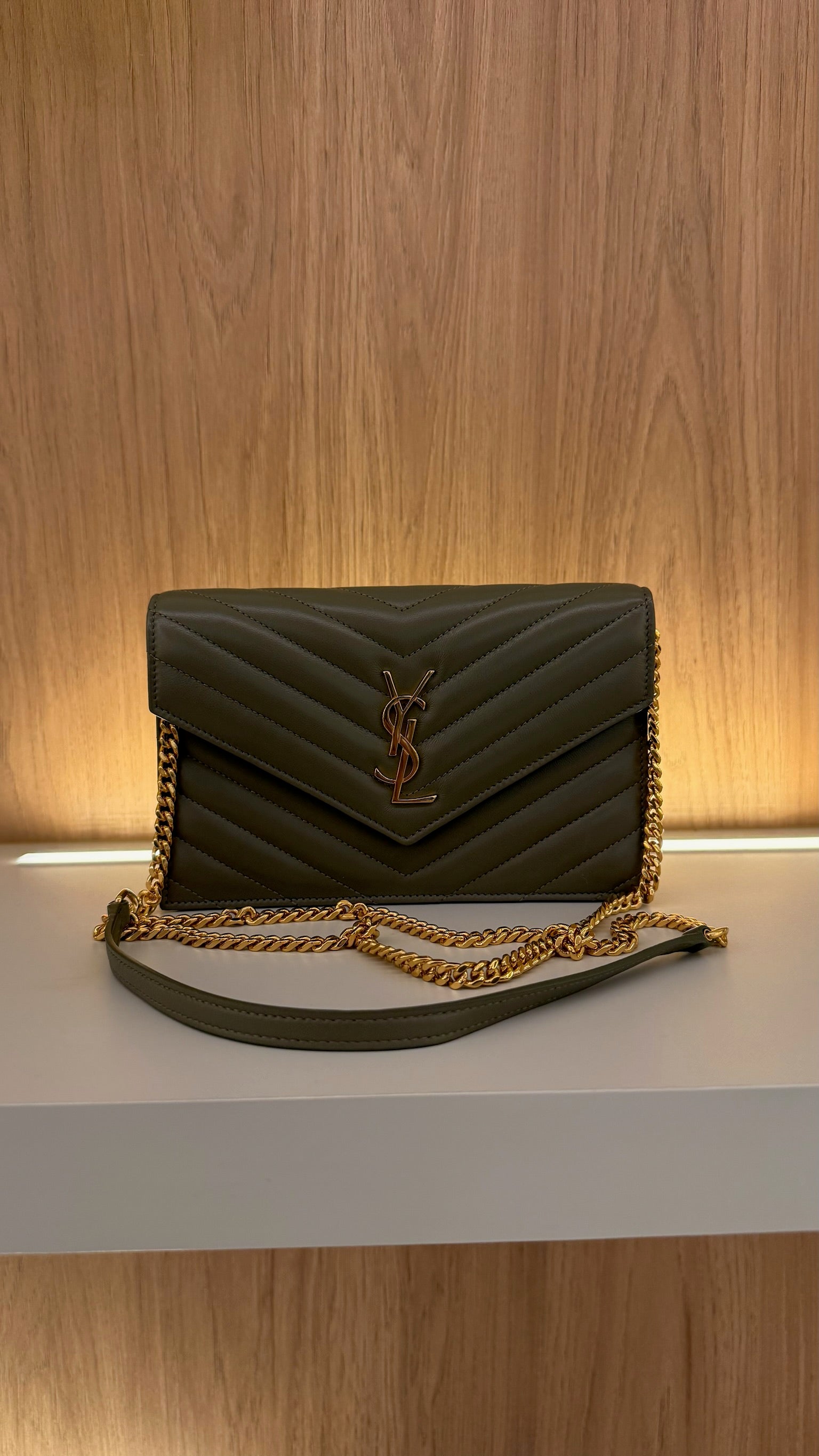 YSL Cassandre alça corrente