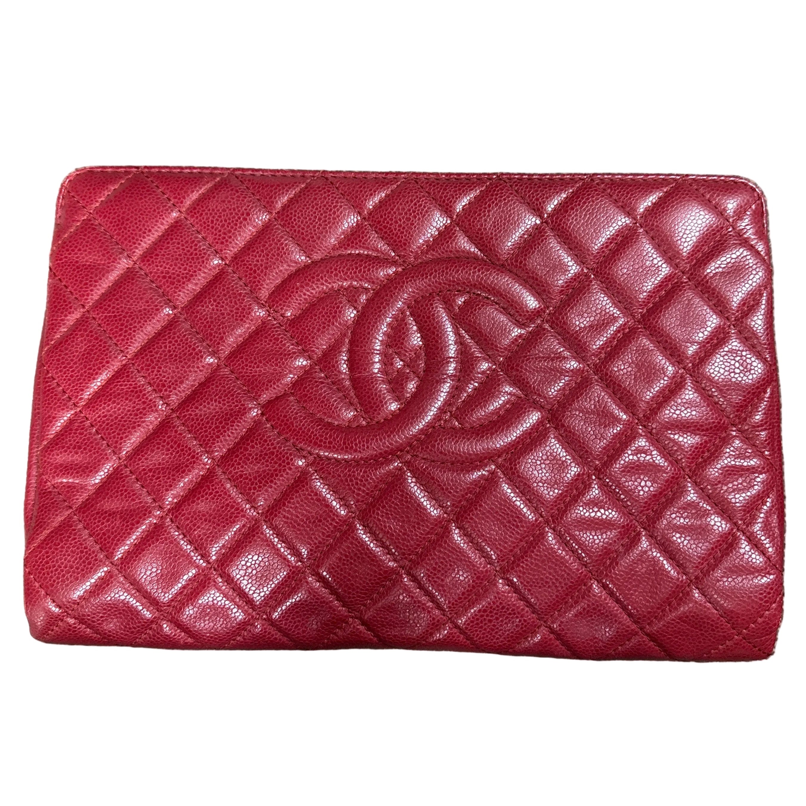 Chanel clutch