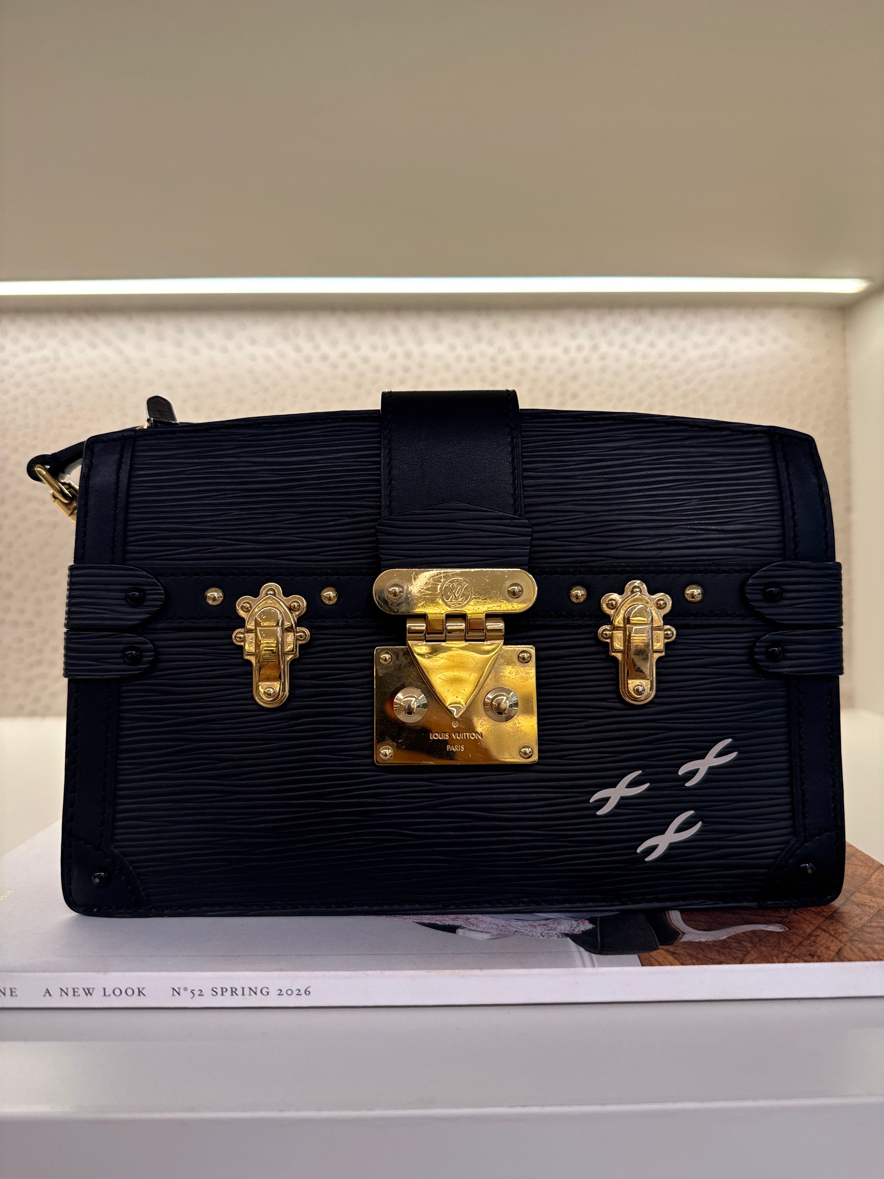 Louis Vuitton Petiti Male
