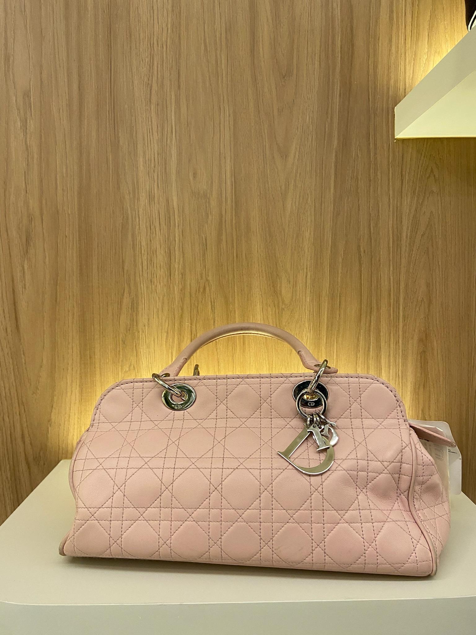 Bolsa Lady Dior rosa
